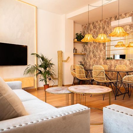 Stylish Apartment in the heart of Málaga with Pool Exterior foto