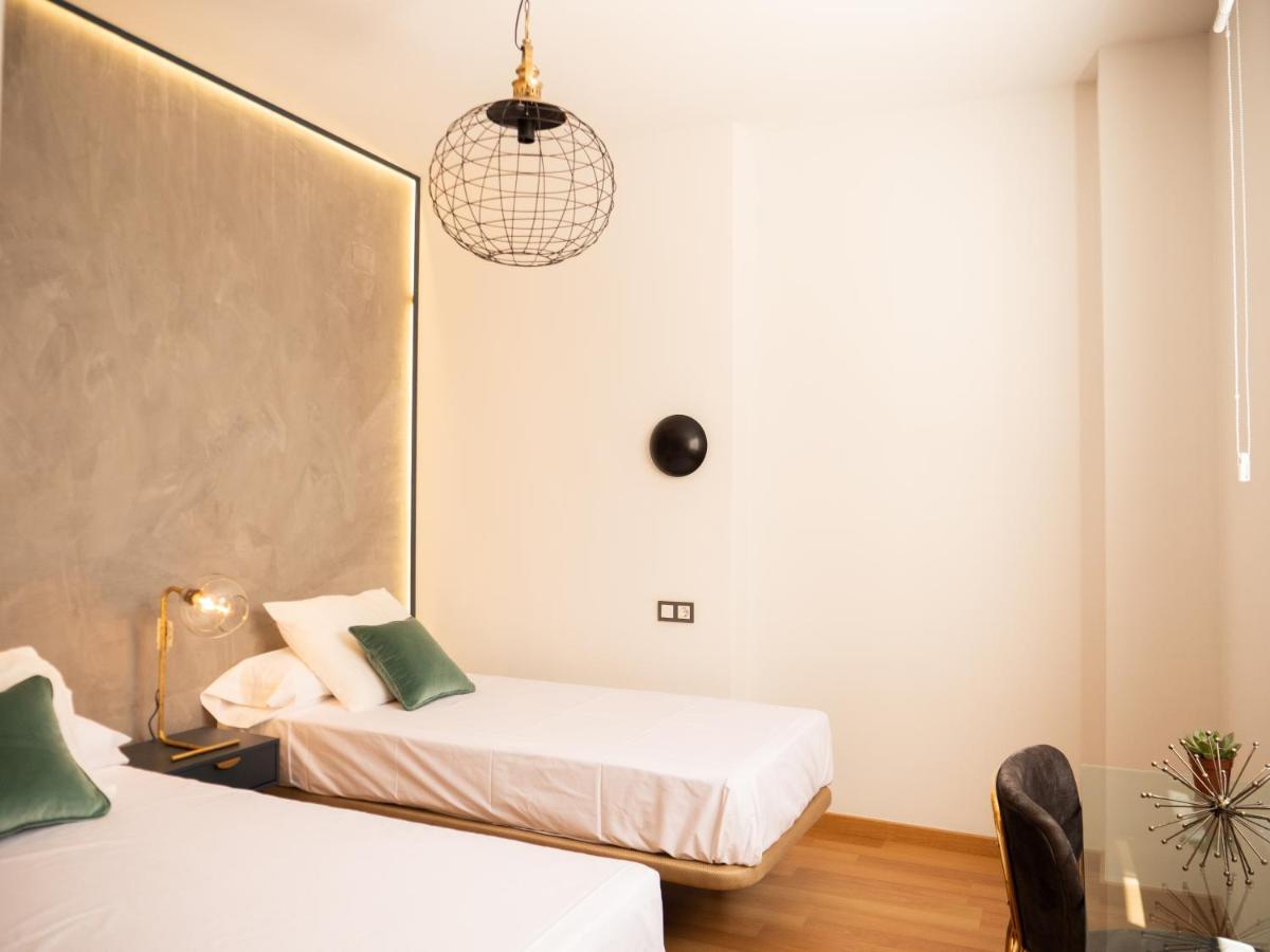 Stylish Apartment in the heart of Málaga with Pool Exterior foto