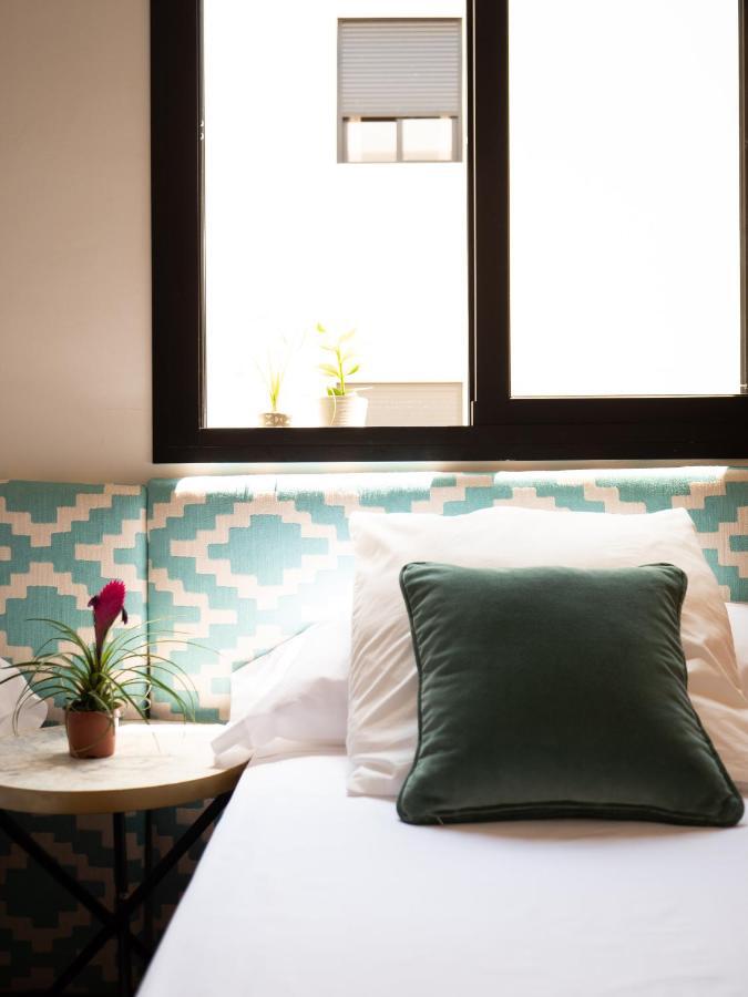 Stylish Apartment in the heart of Málaga with Pool Exterior foto